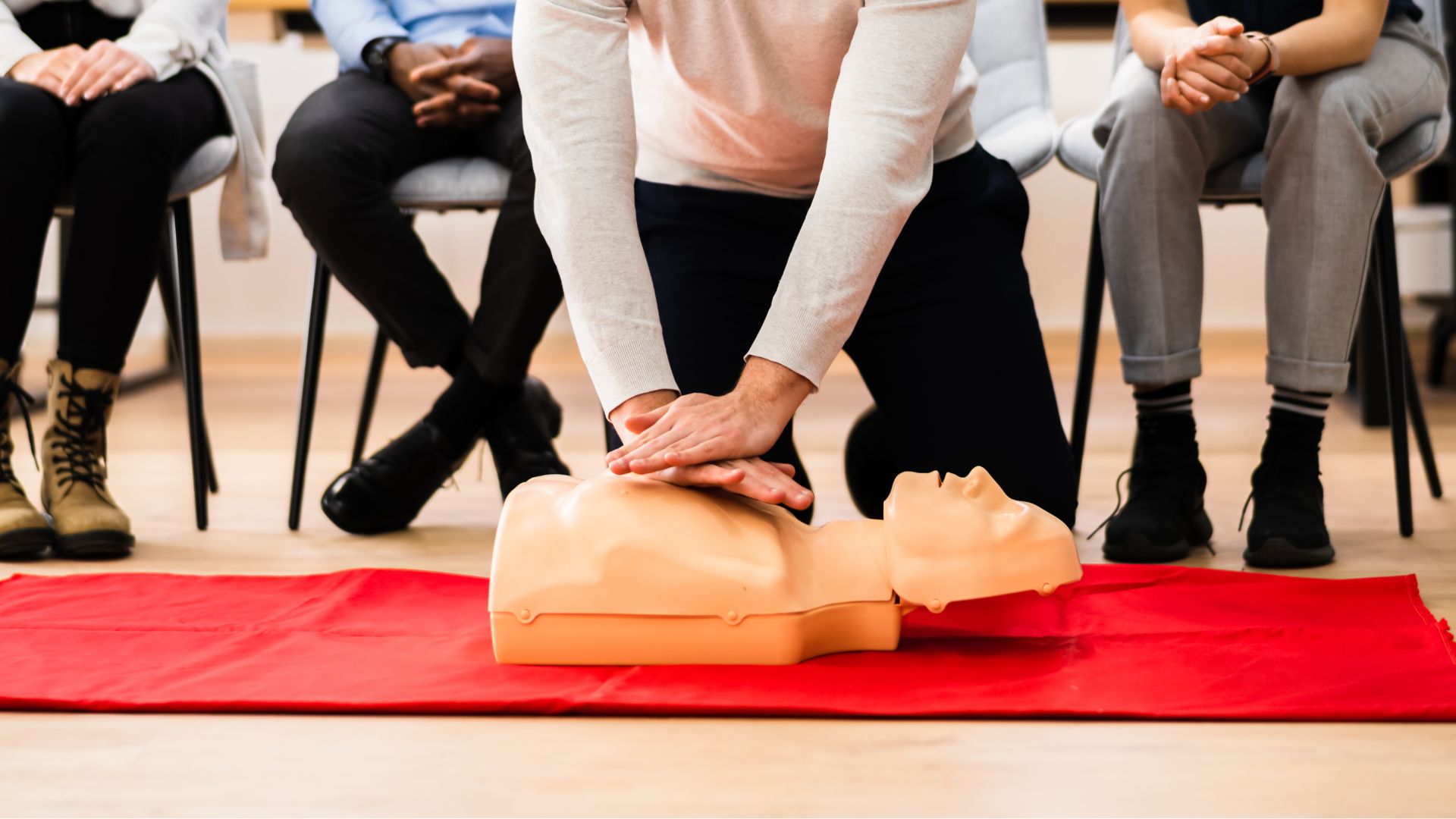 Why Group CPR and First Aid Training is a Must for Every Workplace